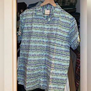 Color stripe button up